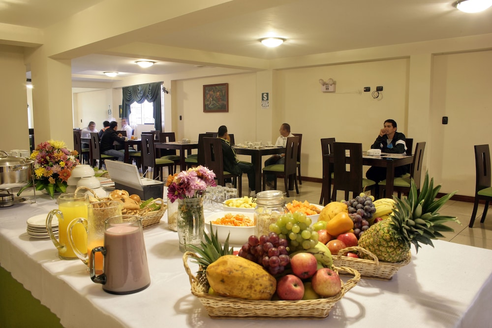 Amara Hotel 23/25