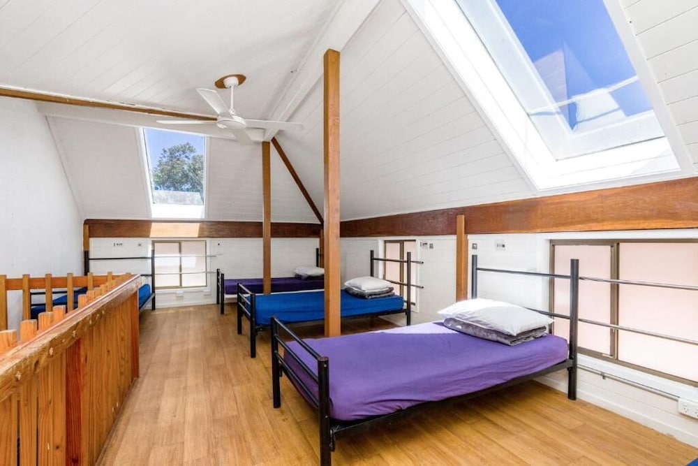 Mixed Dorm, 12 Beds, Two Story