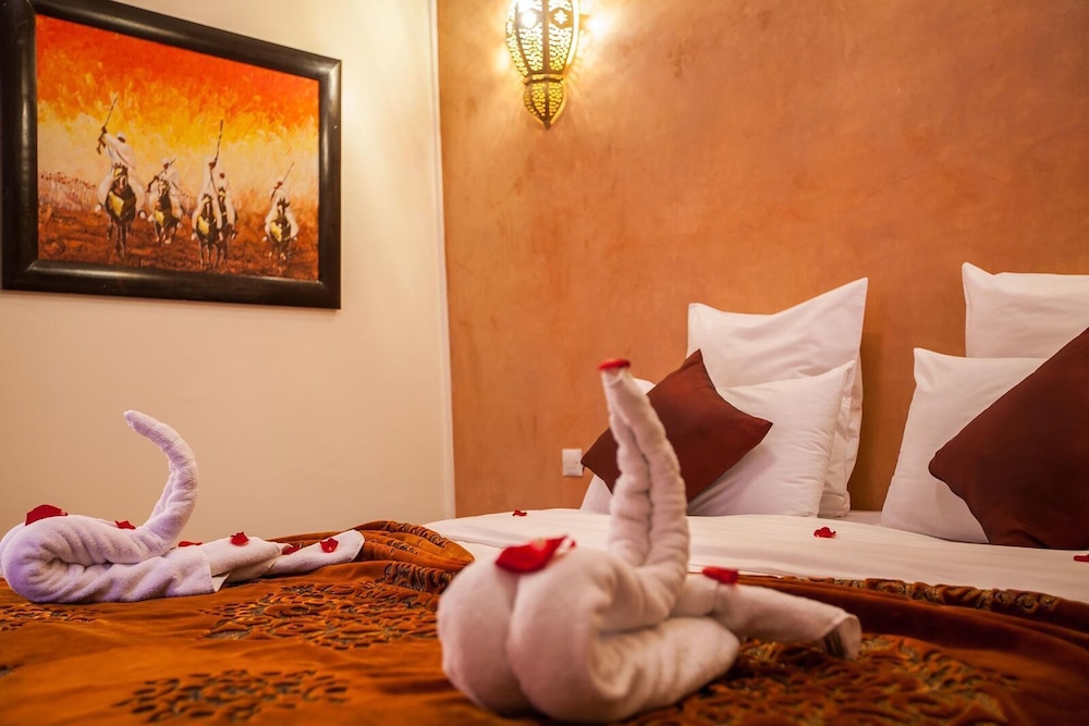 Riad Alaka 15/50