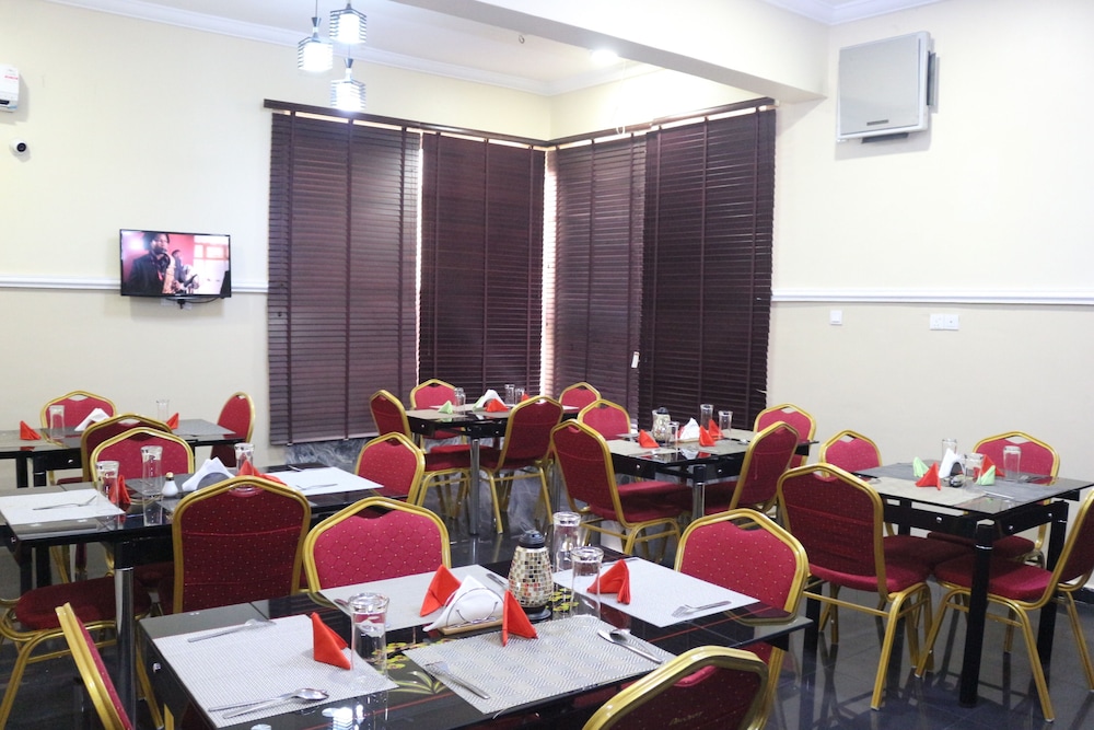 Rosmohr Hotels 17/23