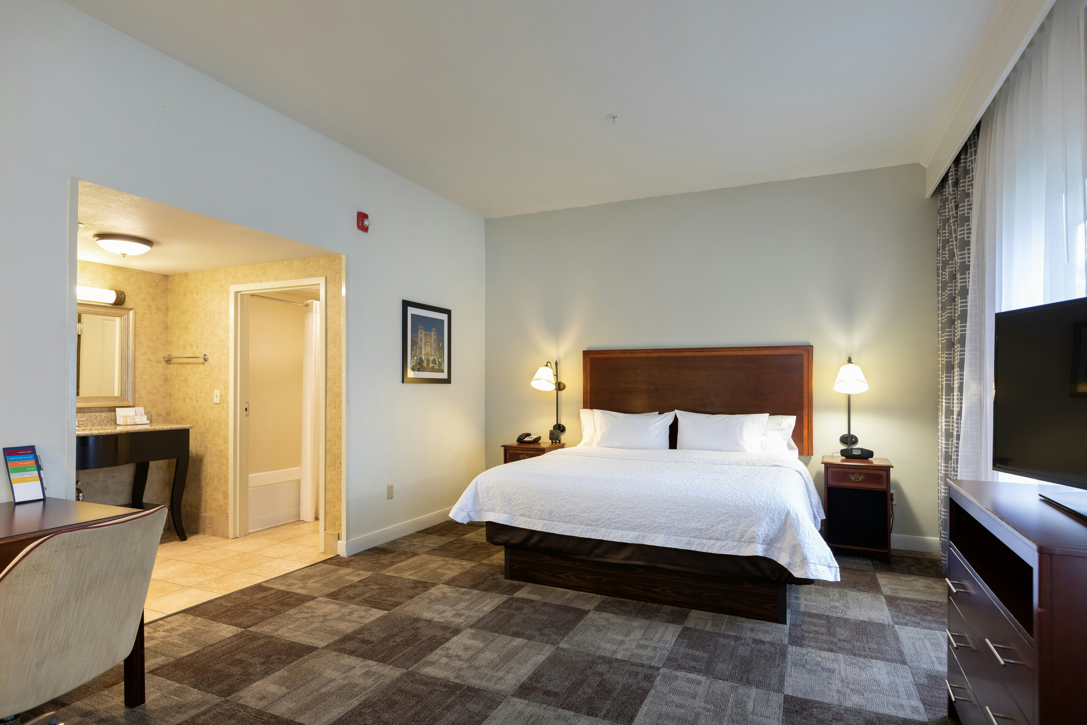 Hampton Inn and Suites Baton Rouge I 10 East 9/56