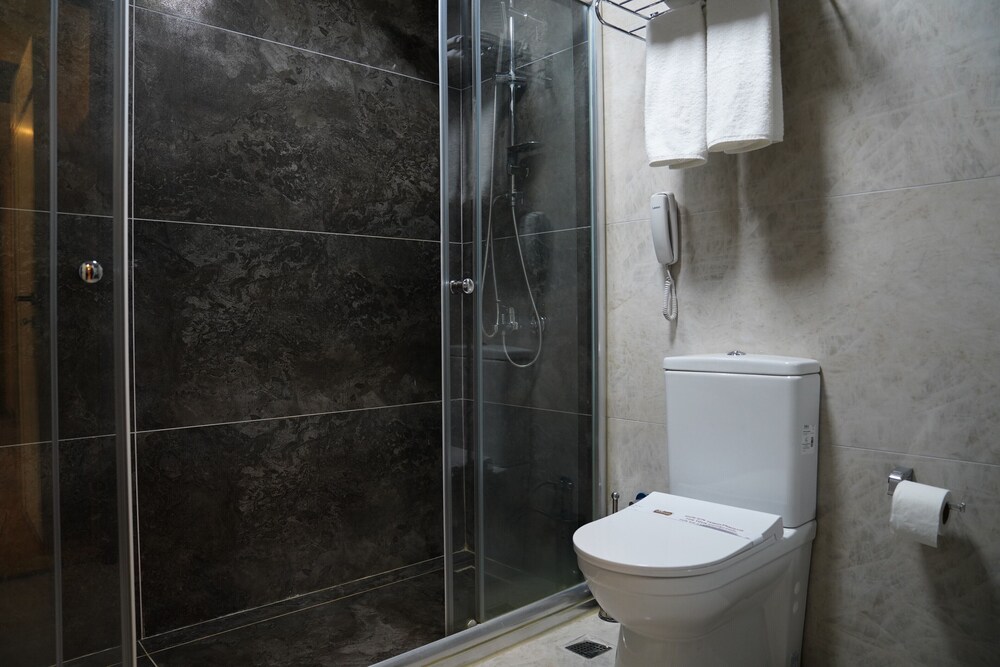 Dafne Hotel 48/50