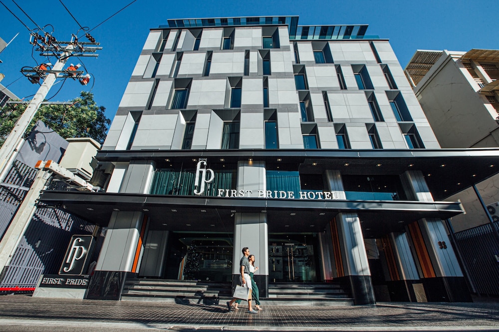 First Pride Hotel Bangkok 1/56