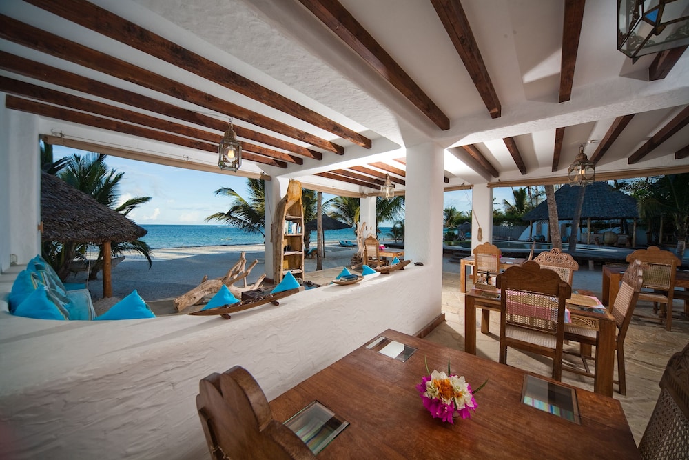 Waterlovers Beach Resort 33/48