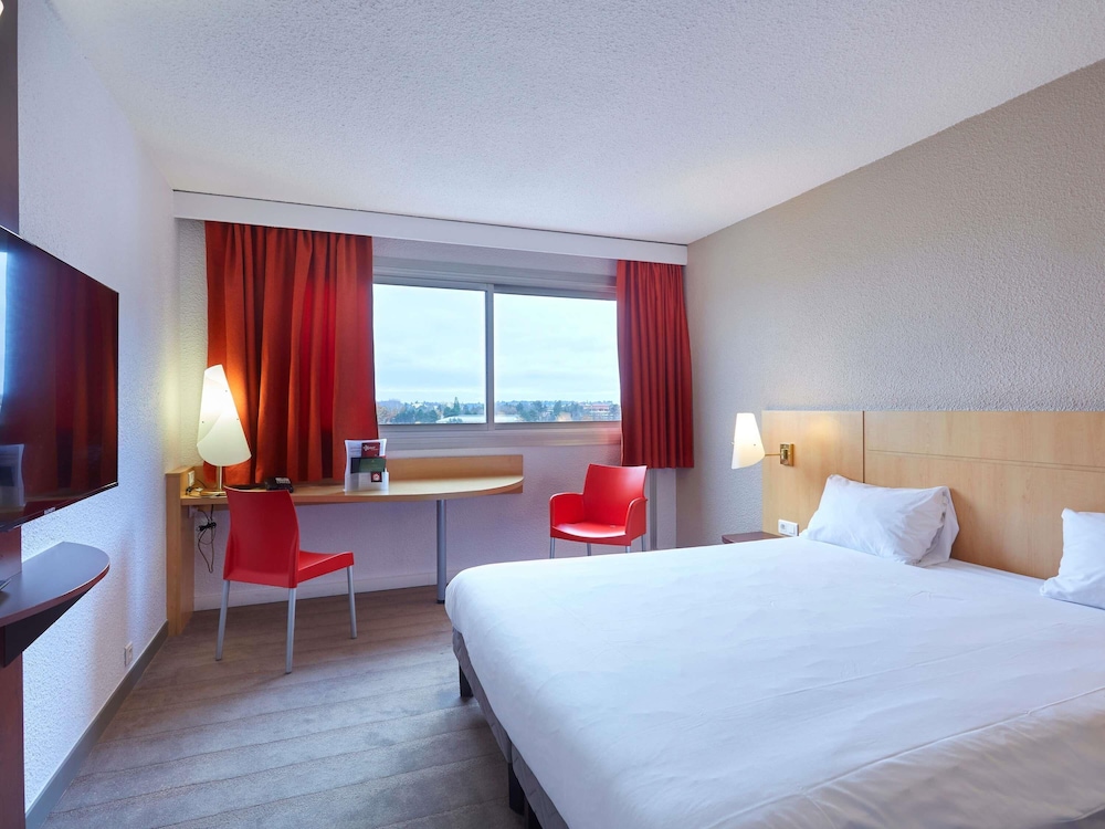 Ibis Annemasse 8/50