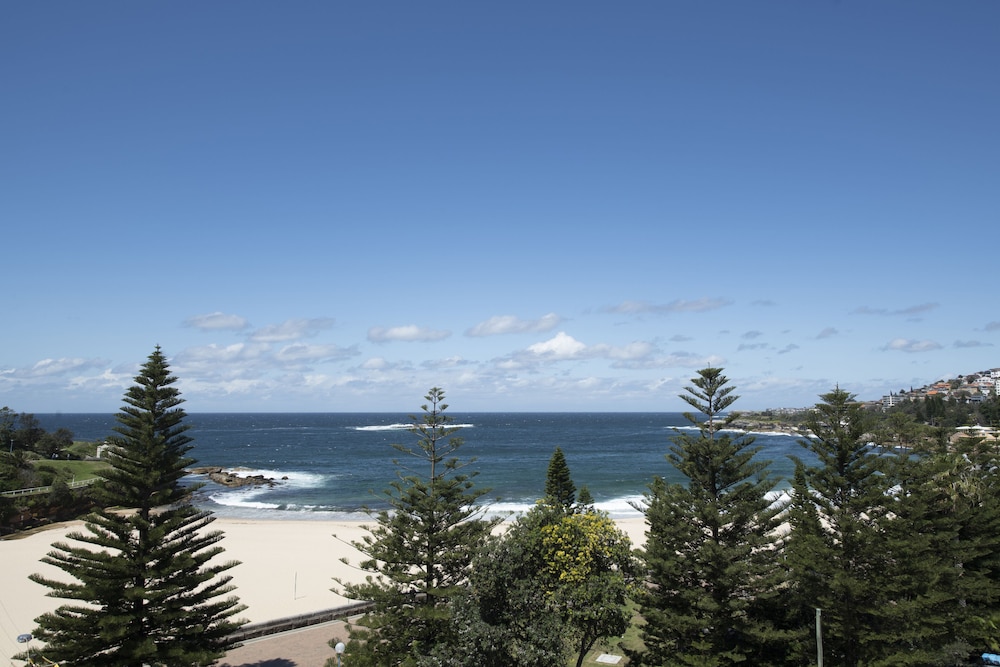 Coogee Sands Hotel And Apartments 59/65