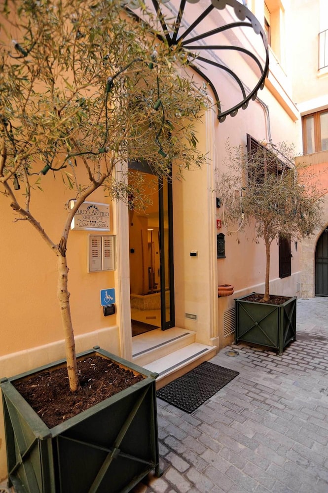 Residence Arco Antico 18/77