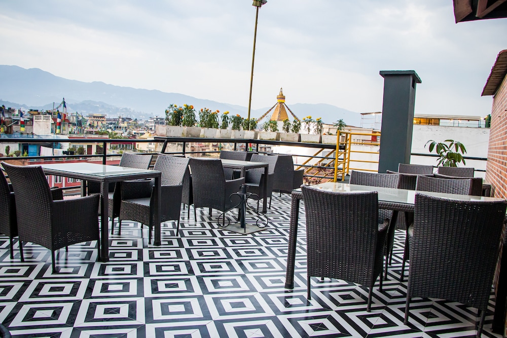 Vannasut Hotel and Spa 45/46