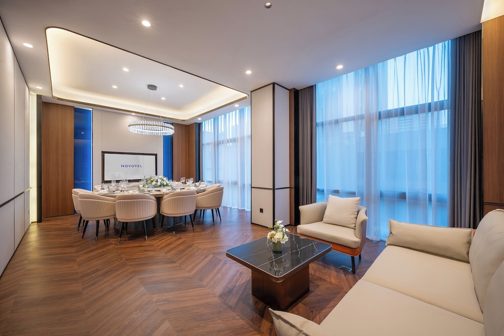 Novotel Hangzhou Xintiandi 36/50