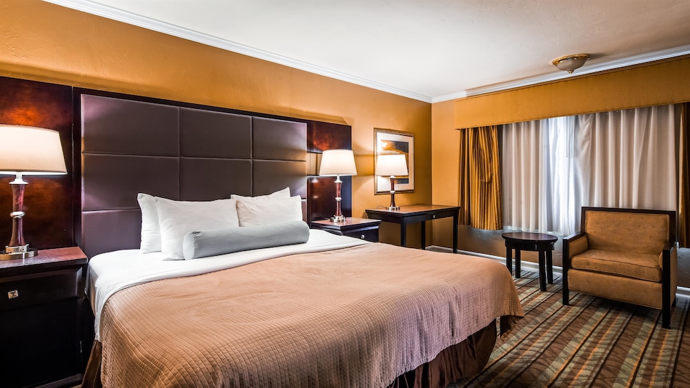 Best Western Carmel S Town House Lodge 15/40