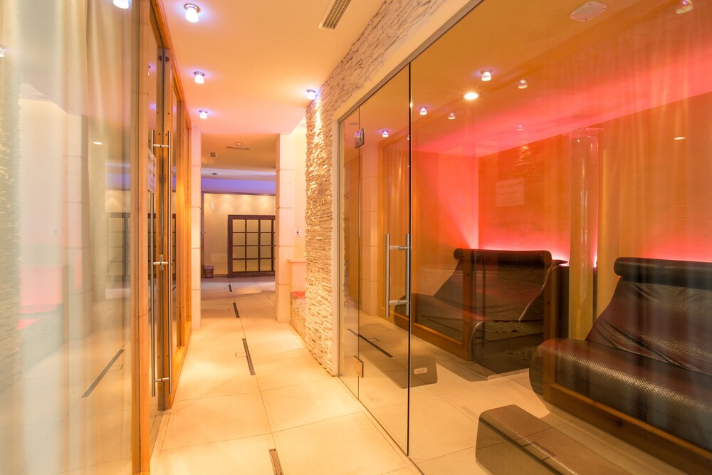 Mountain Spa Resort Albion 37/73