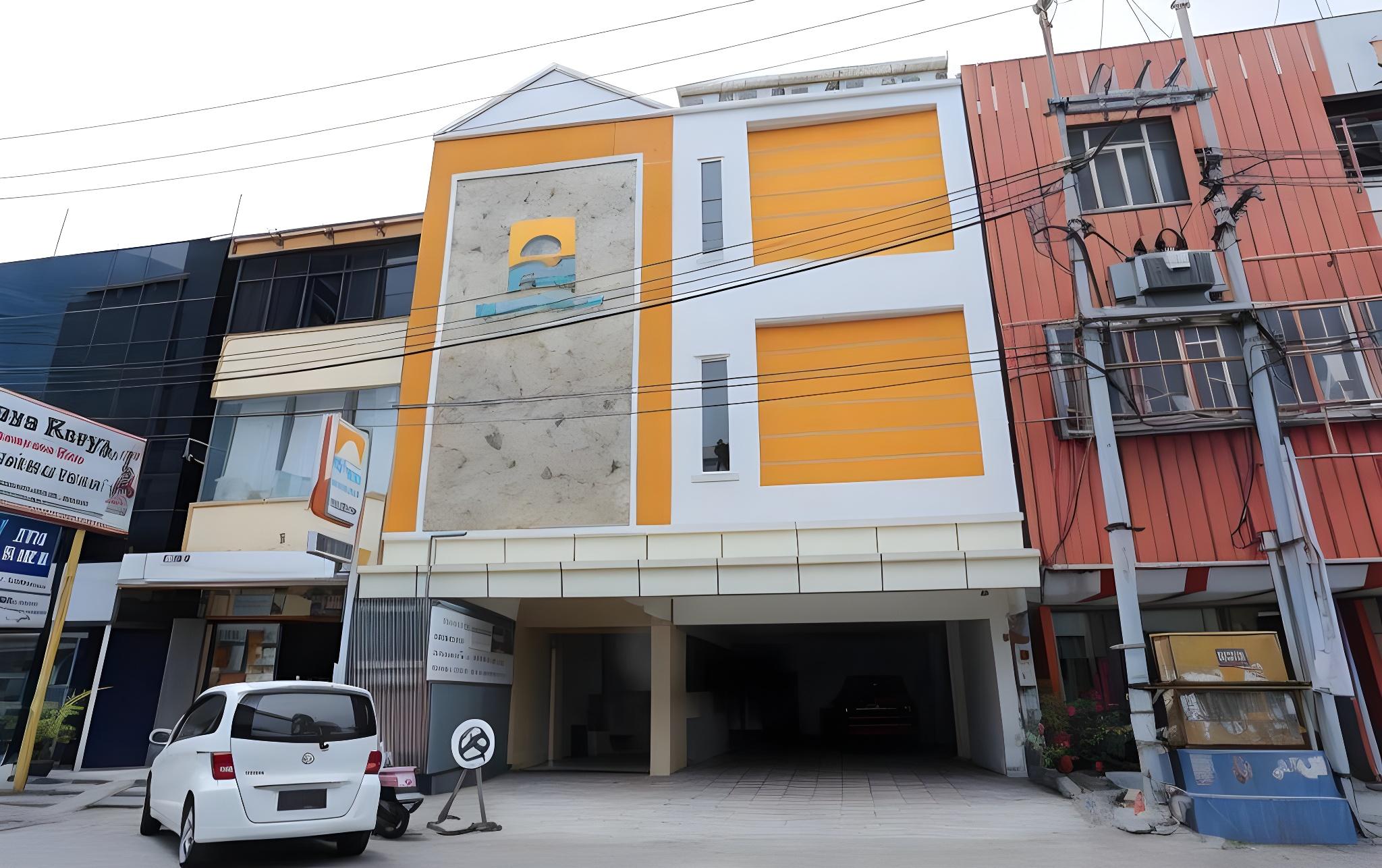 Makassar Beach Inn 33/43