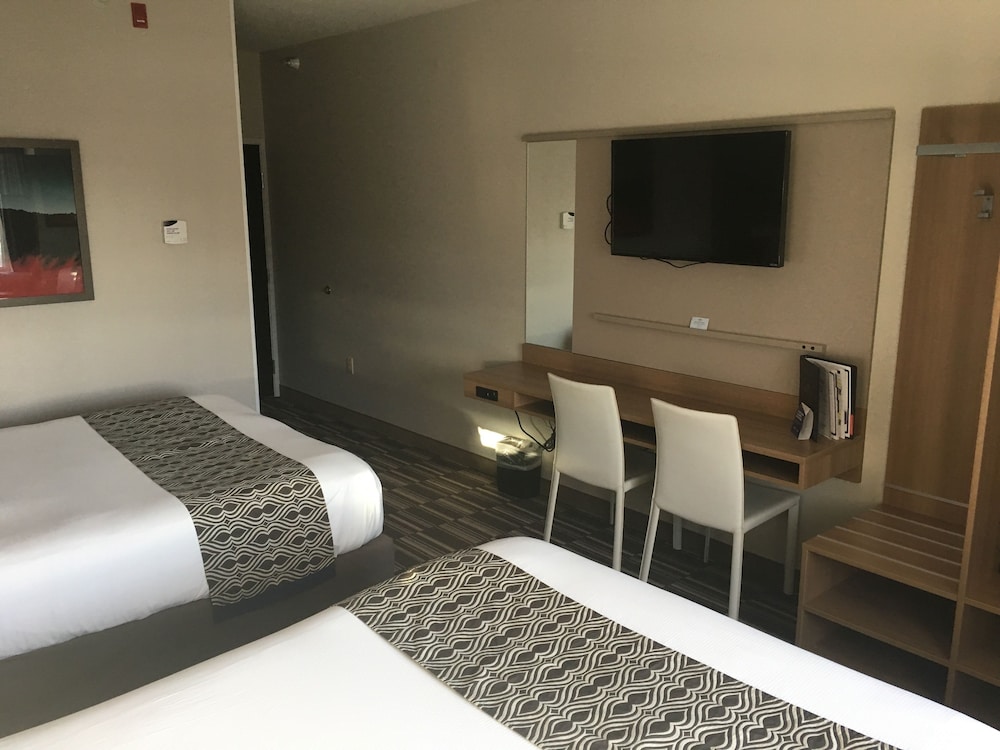 Microtel Inn And Suites By Wyndham Moorhead Fargo Area 14/39