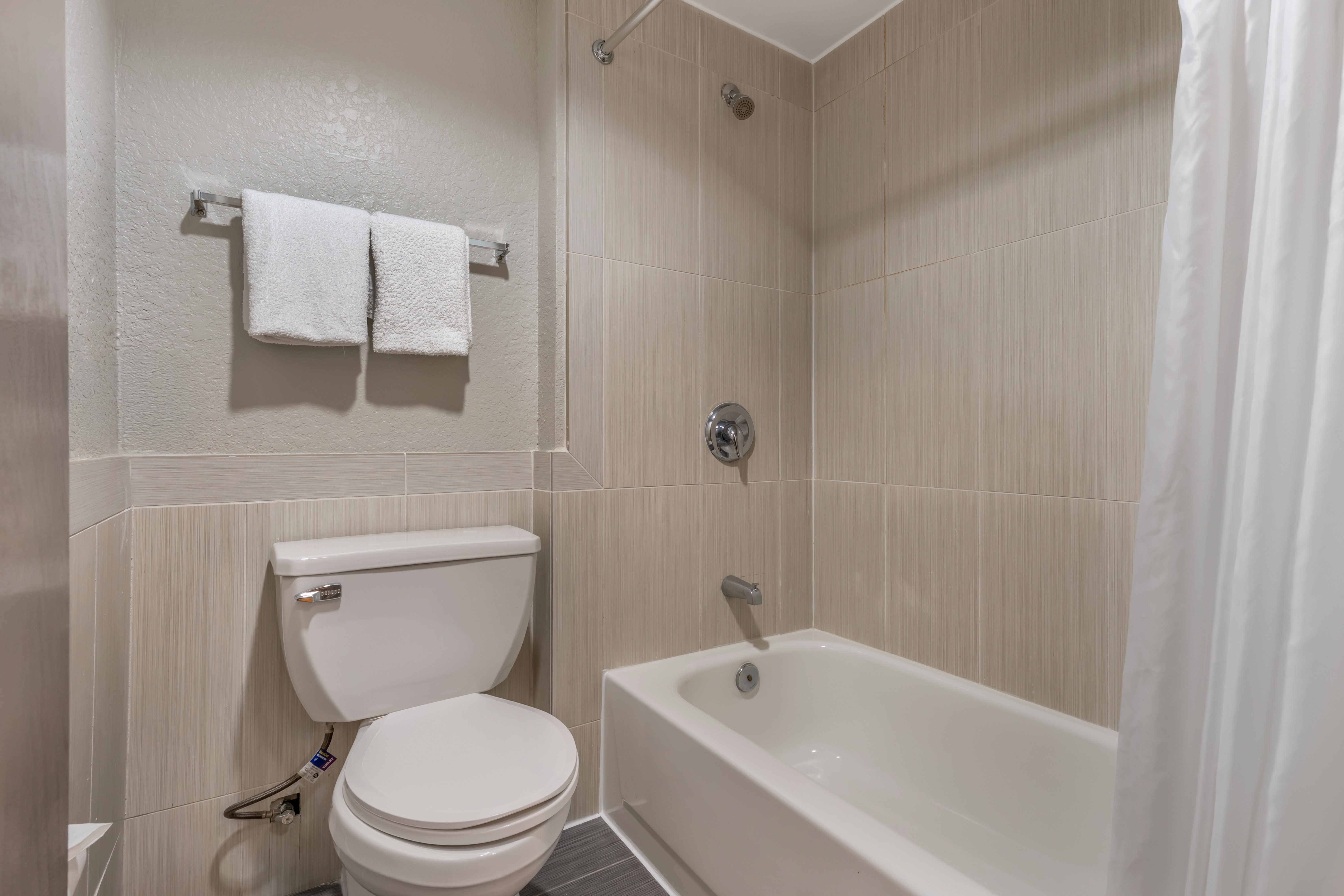Red Roof Inn Houston - Brookhollow 24/29