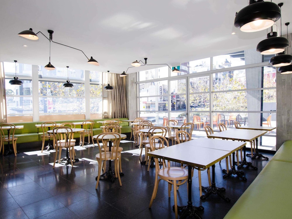 Ibis Budget Sydney East 60/68