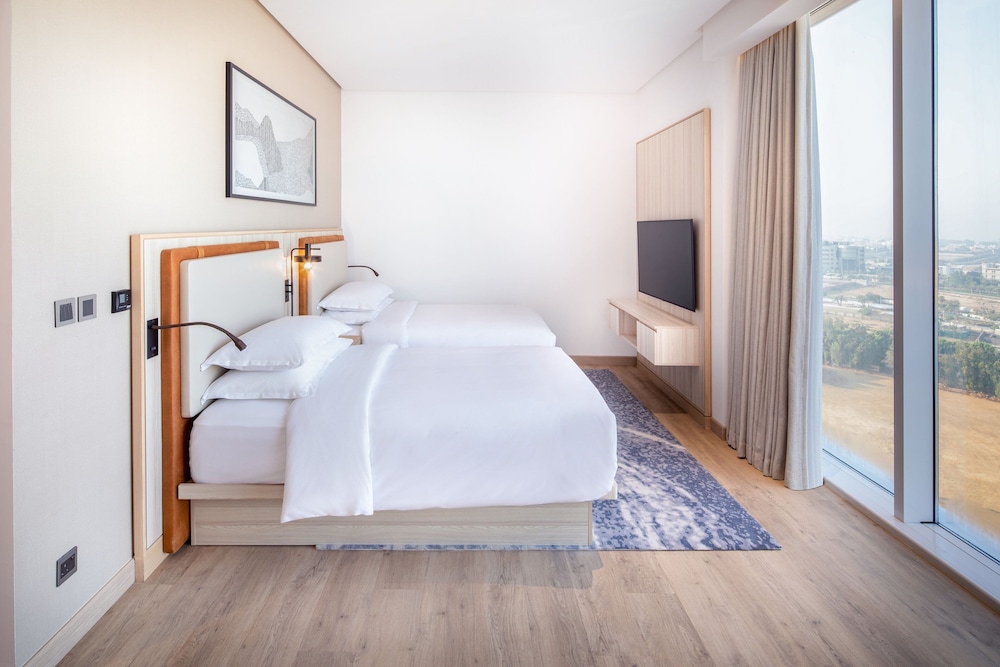 فور بوينتس شيراتون كورنيش جدة(Four Points by Sheraton Jeddah Corniche) 10/50