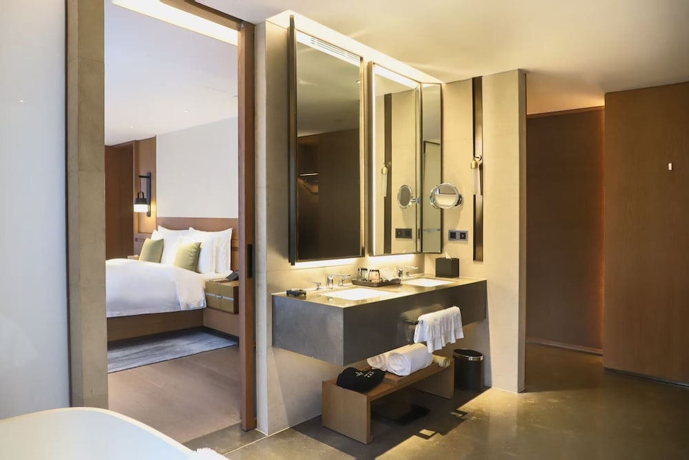 Grand WUJI Hotel, in The Unbound Collection by Hyatt 50/50