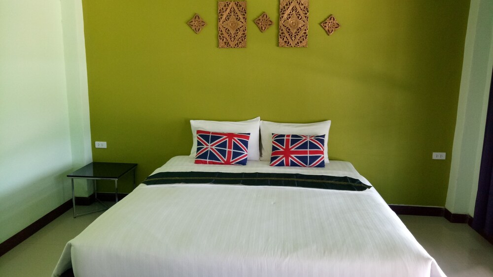 Sawasdee River Kwai Lodge 25/47