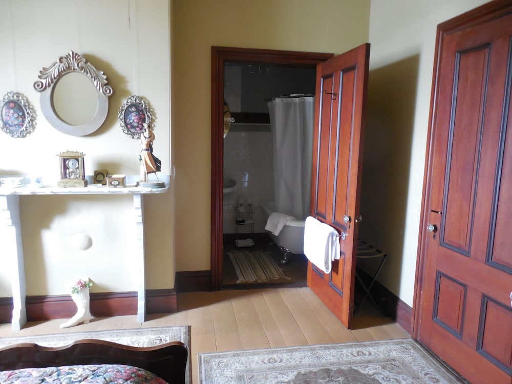 The Proctor Mansion Inn 25/70