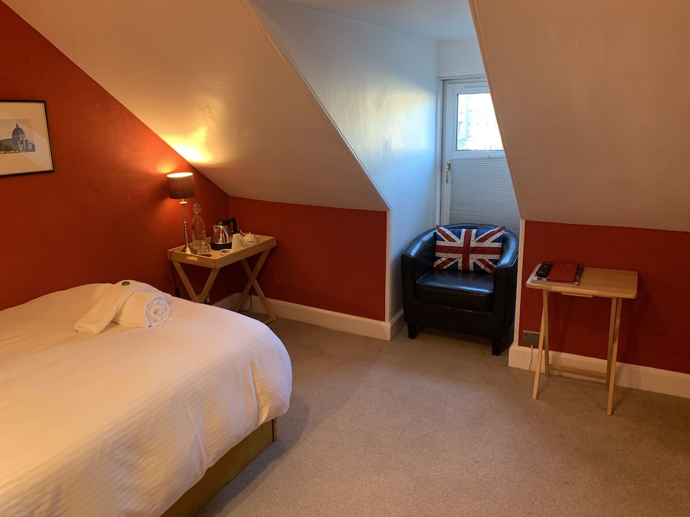 Southside Guest House 35/55