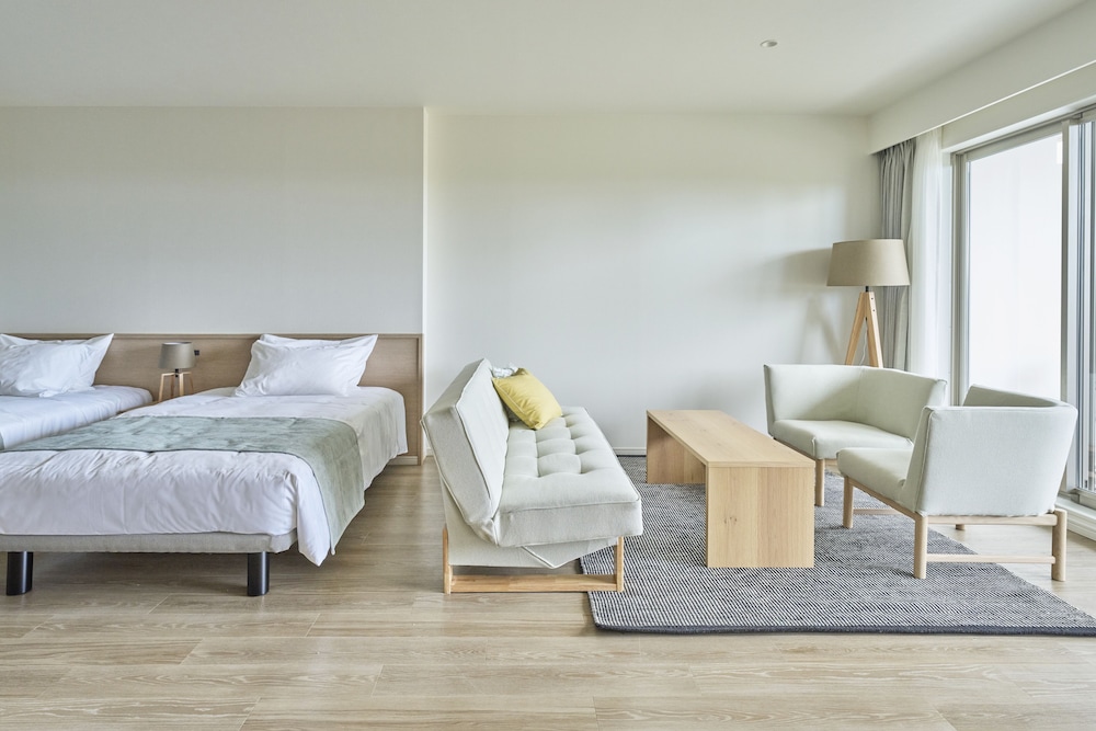 Watermark Hotels and Resorts Okinawa Miyakojima 12/50