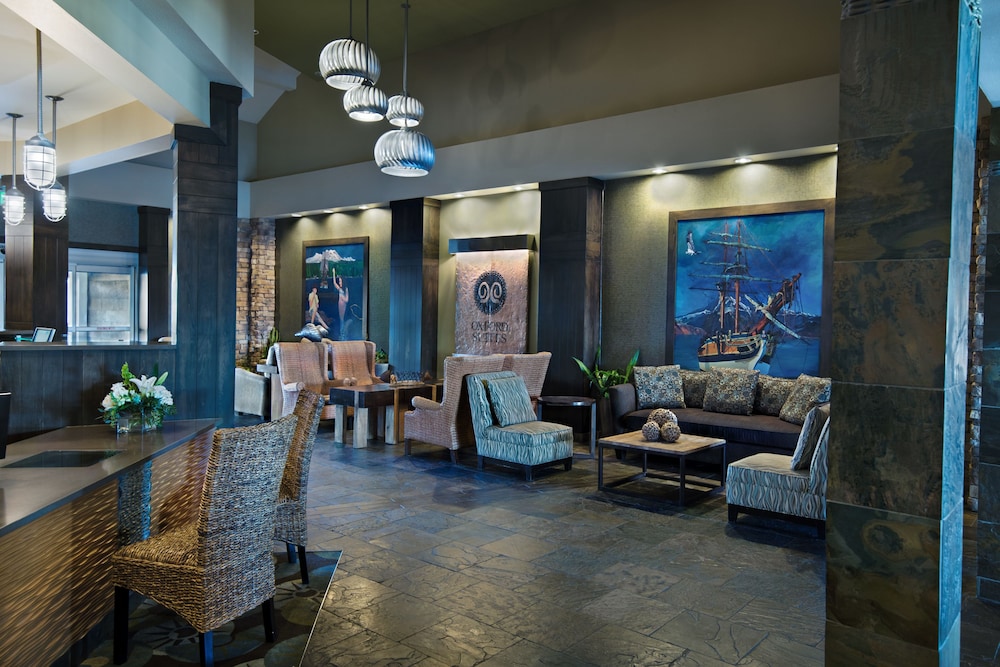 Oxford Suites Silverdale 40/59