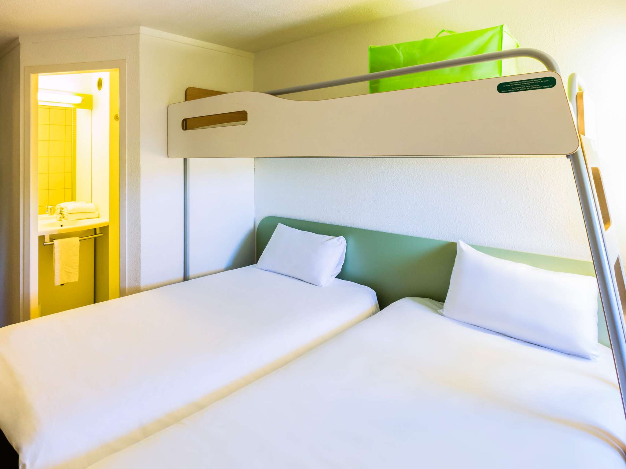 Standard, Twin Beds