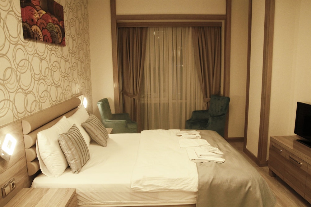 MyHouse N5 Suites 37/69