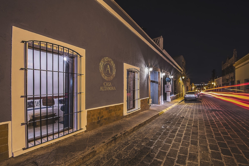 Hotel Casa Altamira 36/45