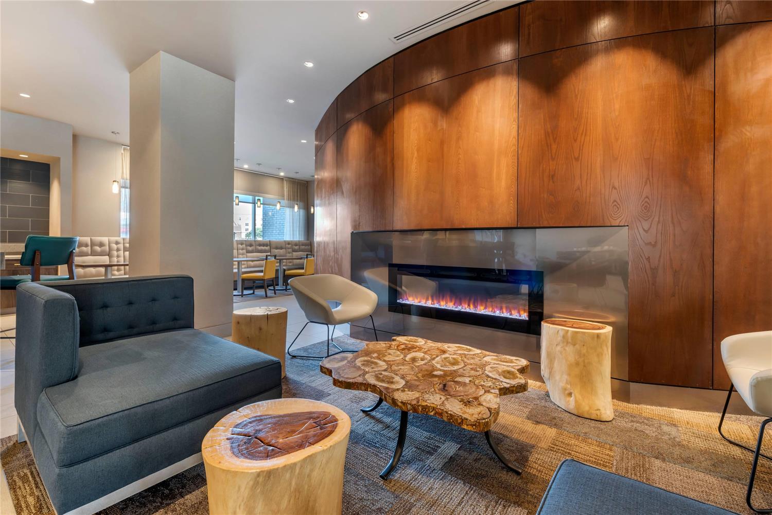 Cambria Hotel Minneapolis Downtown 23/31