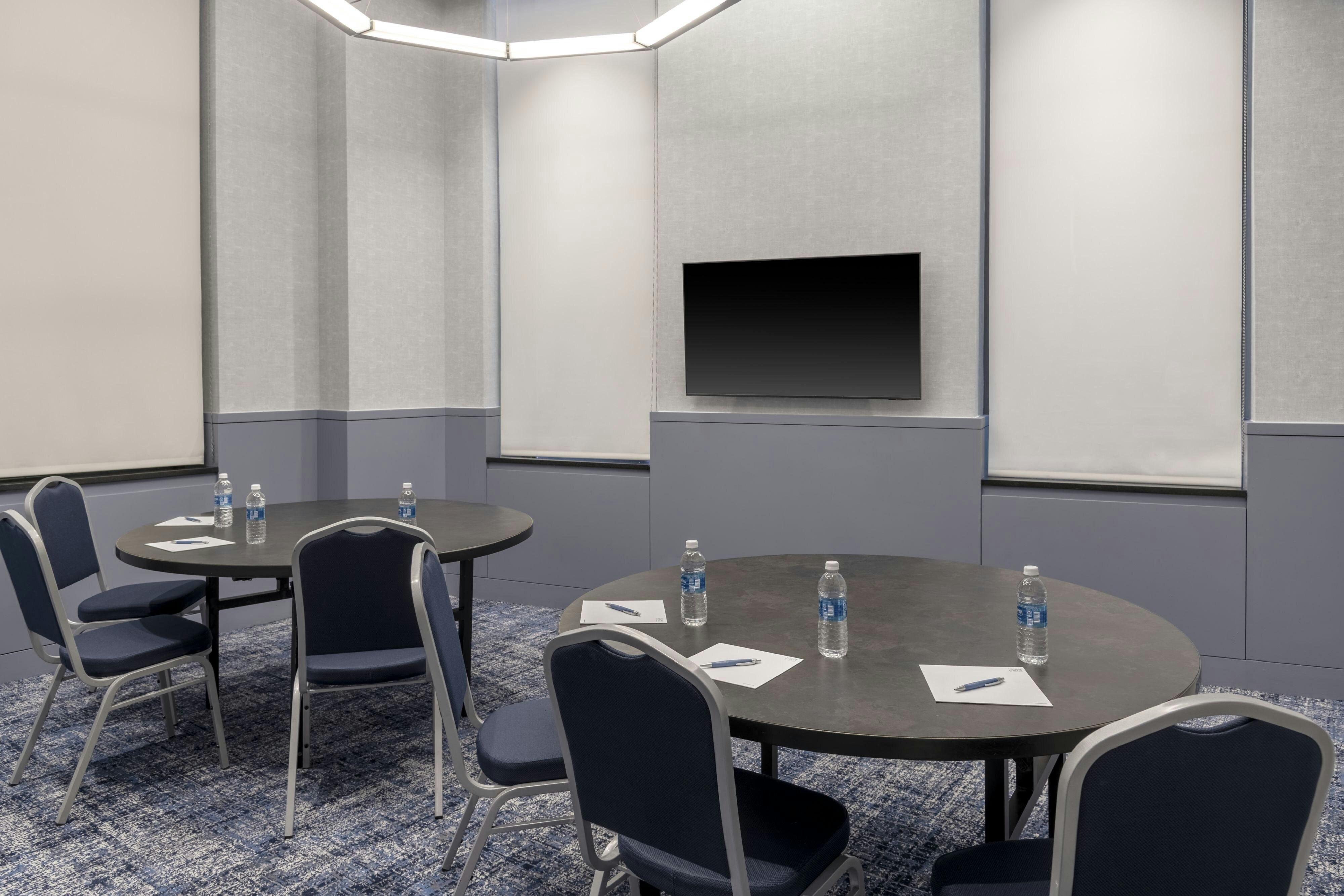 Four Points By Sheraton New York Downtown 40/43