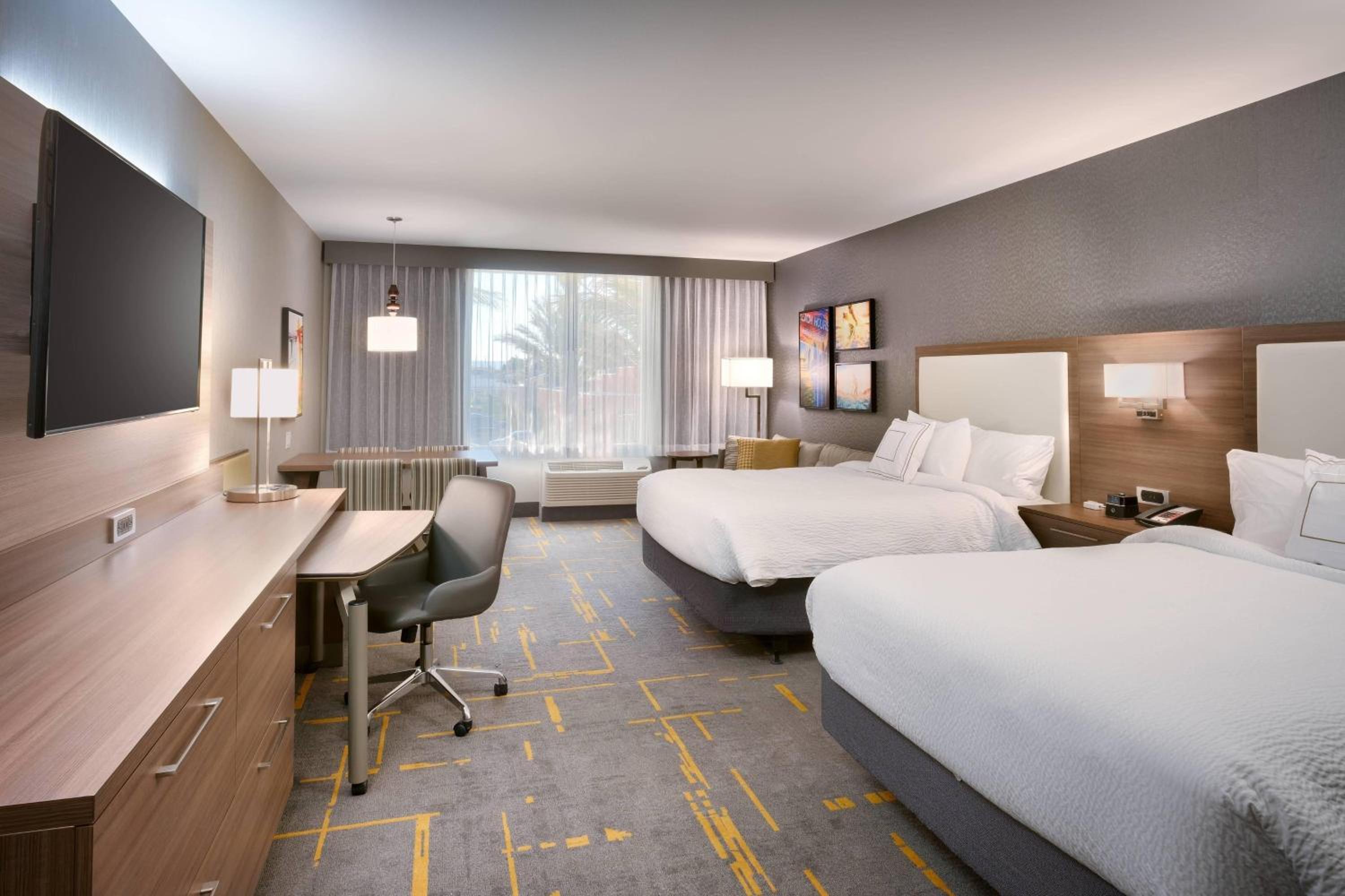 استوديو بسرير كوين مع أريكة لذوي الإعاقة، Towneplace Suites Los Angeles Lax Hawthorne 2/10