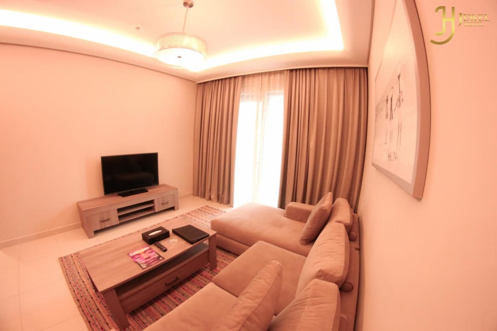 The Jewel Hotel 30/48