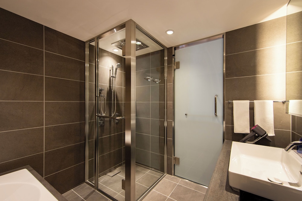 Karaksa Hotel Premier Tokyo Ginza 56/60