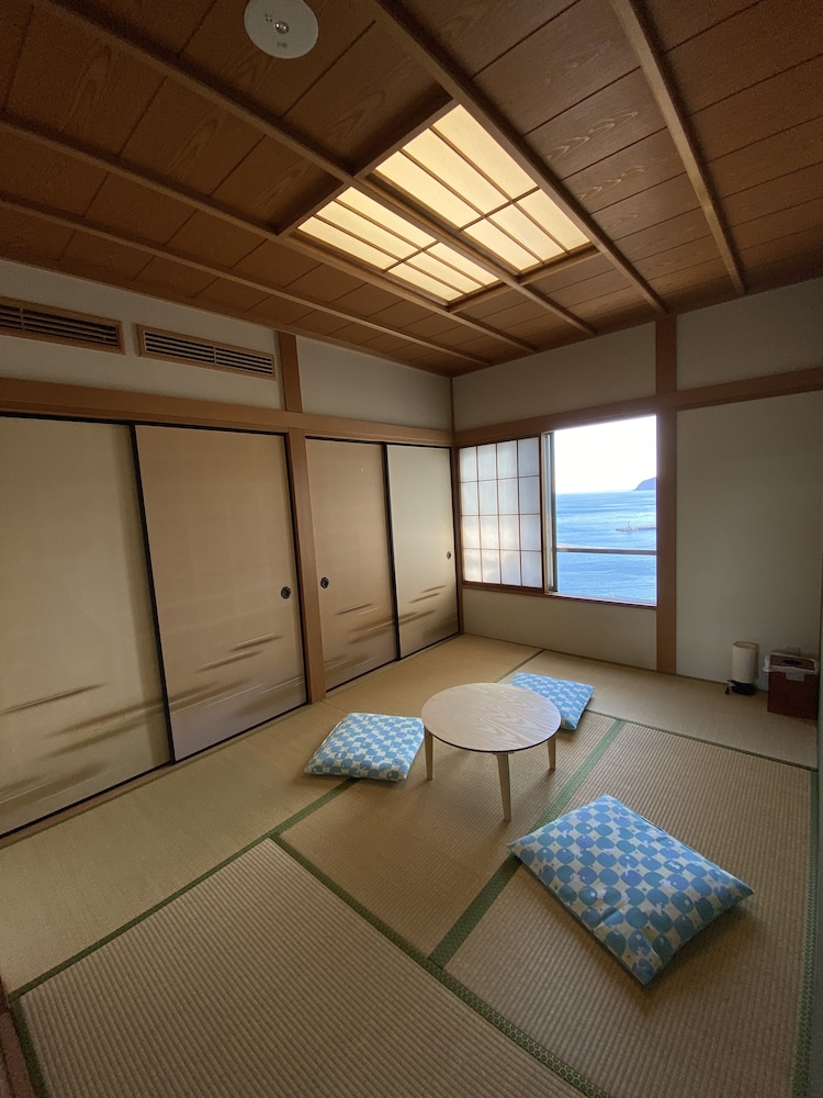 Atami Onsen Guest House Megumi - Hostel 30/50