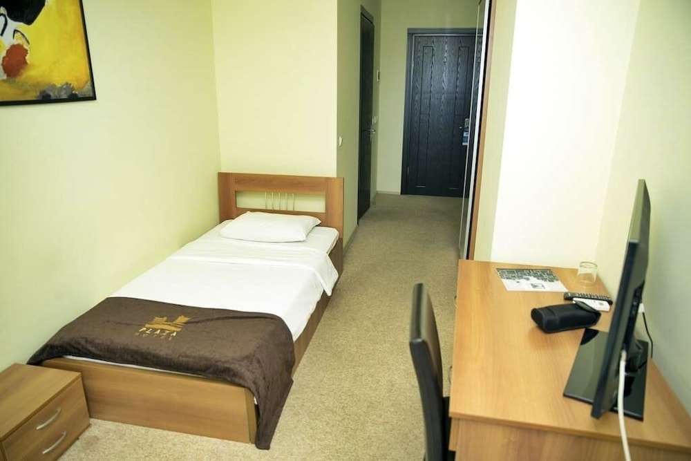 Mardi Plaza Hotel 11/50