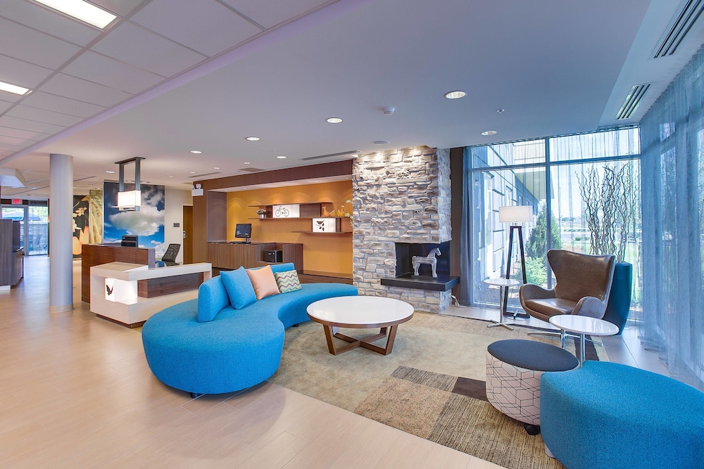 Fairfield Inn & Suites By Marriott Wichita East 25/37