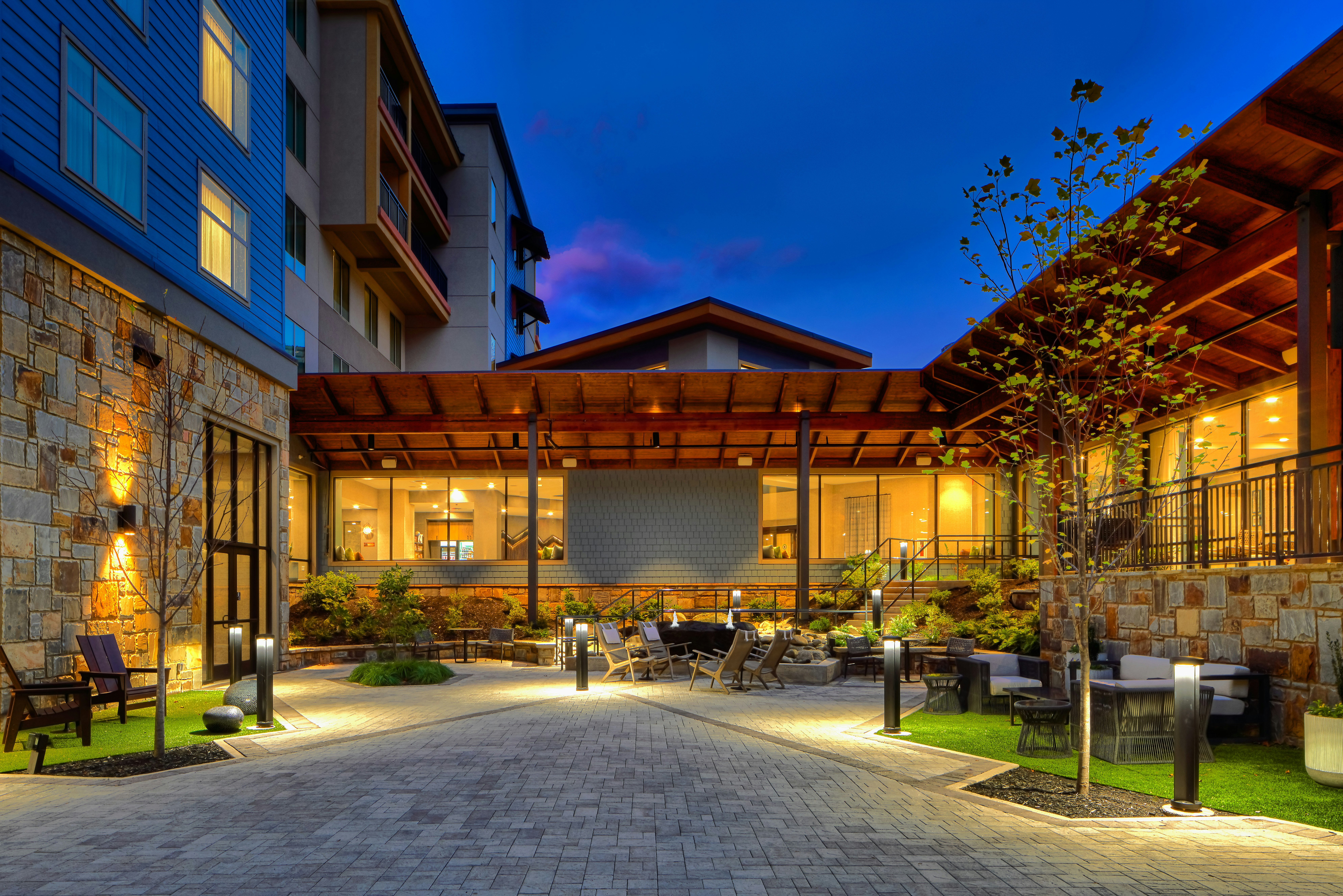 Embassy Suites by Hilton Gatlinburg Resort 44/55