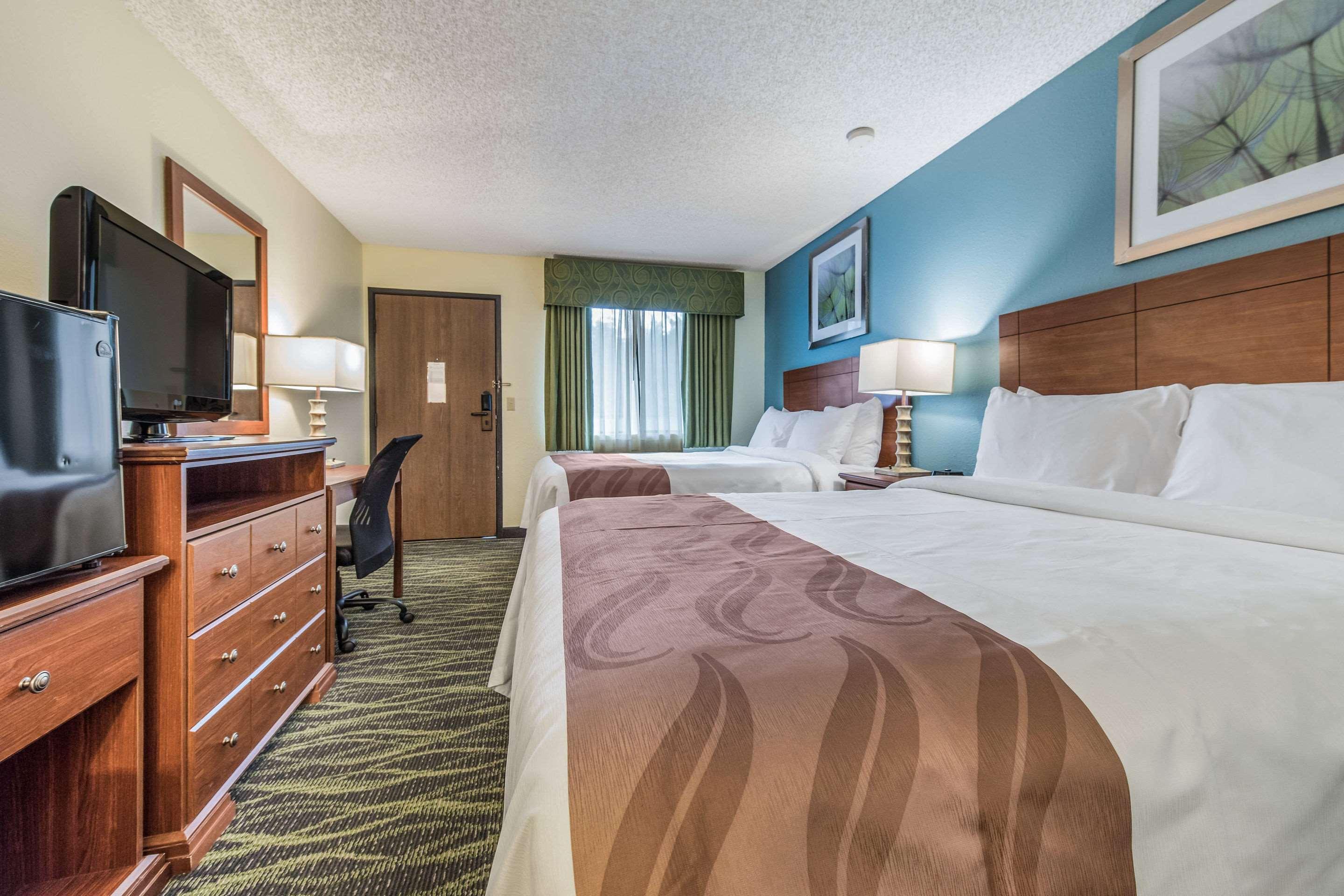 Quality Inn Bellevue 8/24