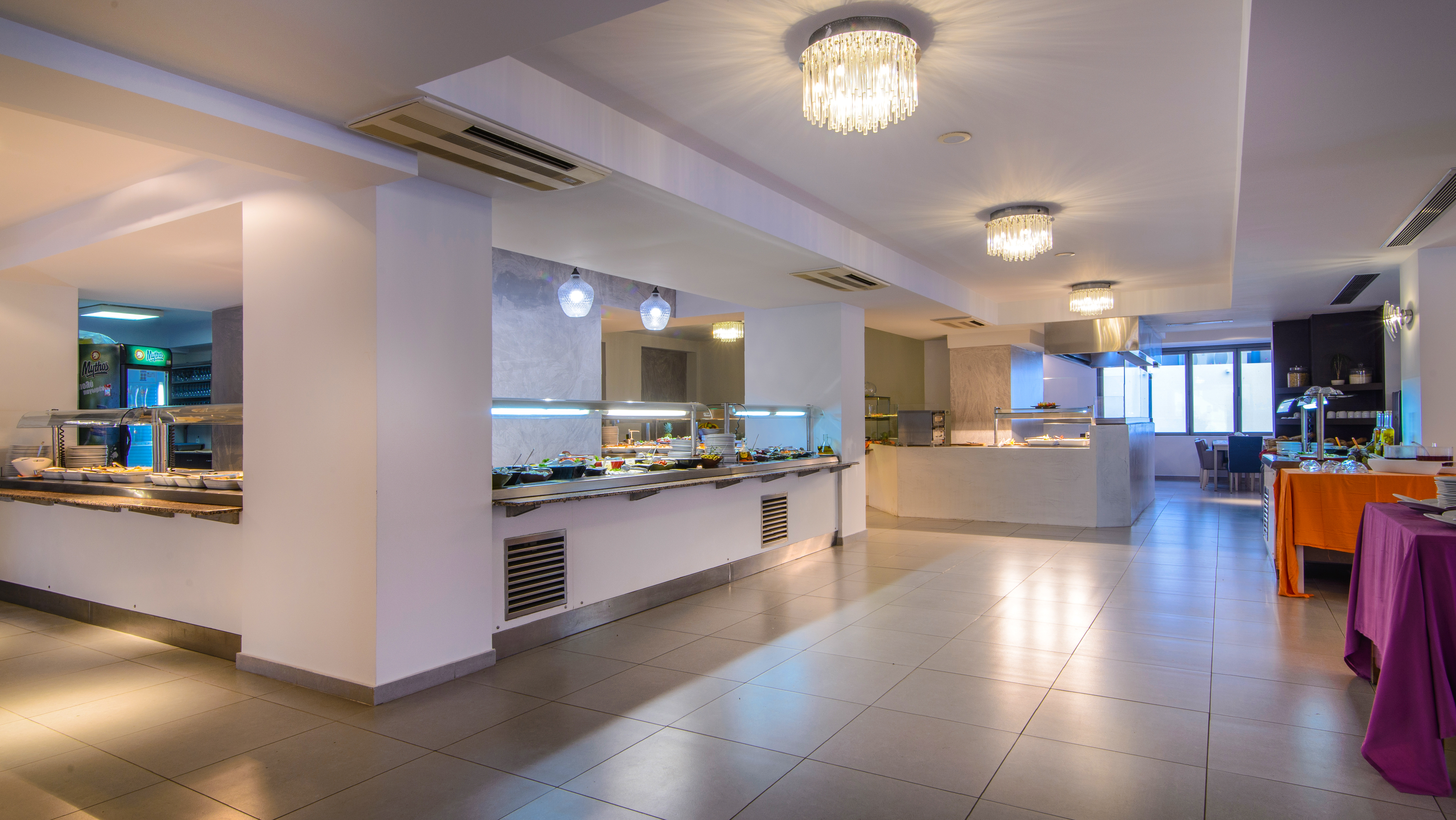 Lagomandra Beach Hotel and Suites 14/71