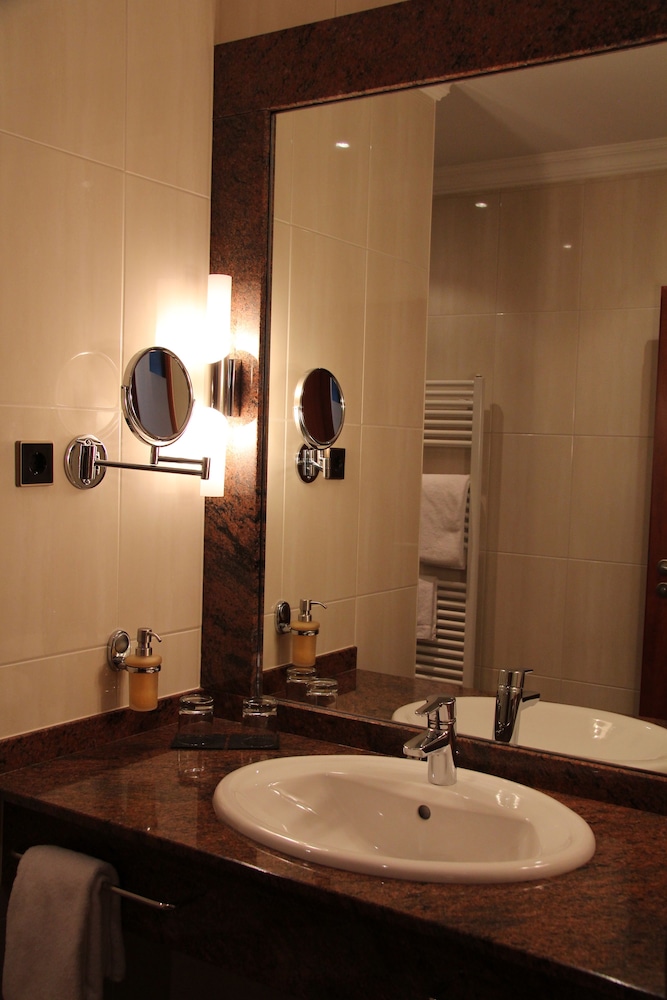 Hotel Amaris 50/50