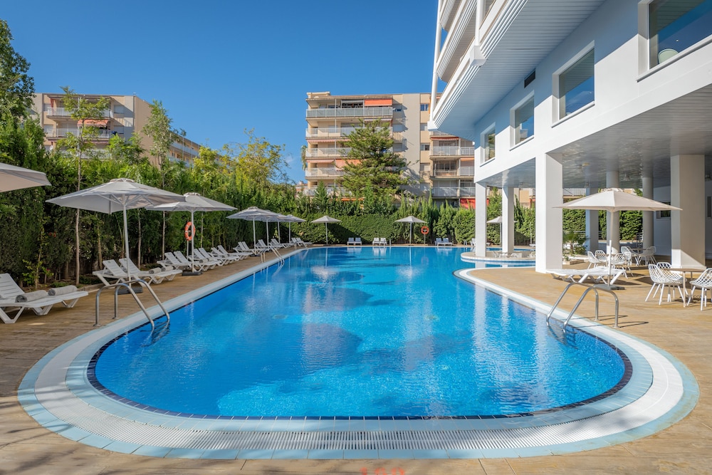 Hotel Piramide Salou 43/50
