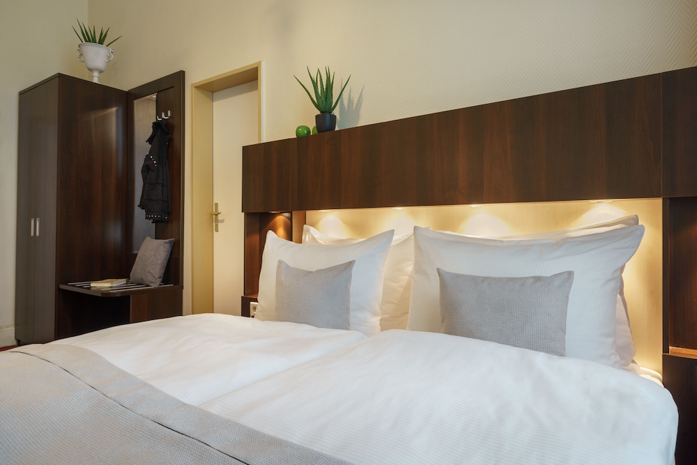 Hotel Graf Moltke 19/75