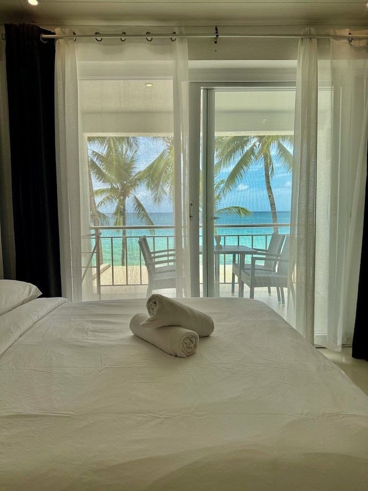 Calypso Beach Dive Resort 44/76