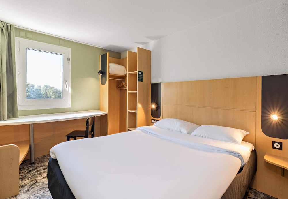 SUPERIOR, DOUBLE BED