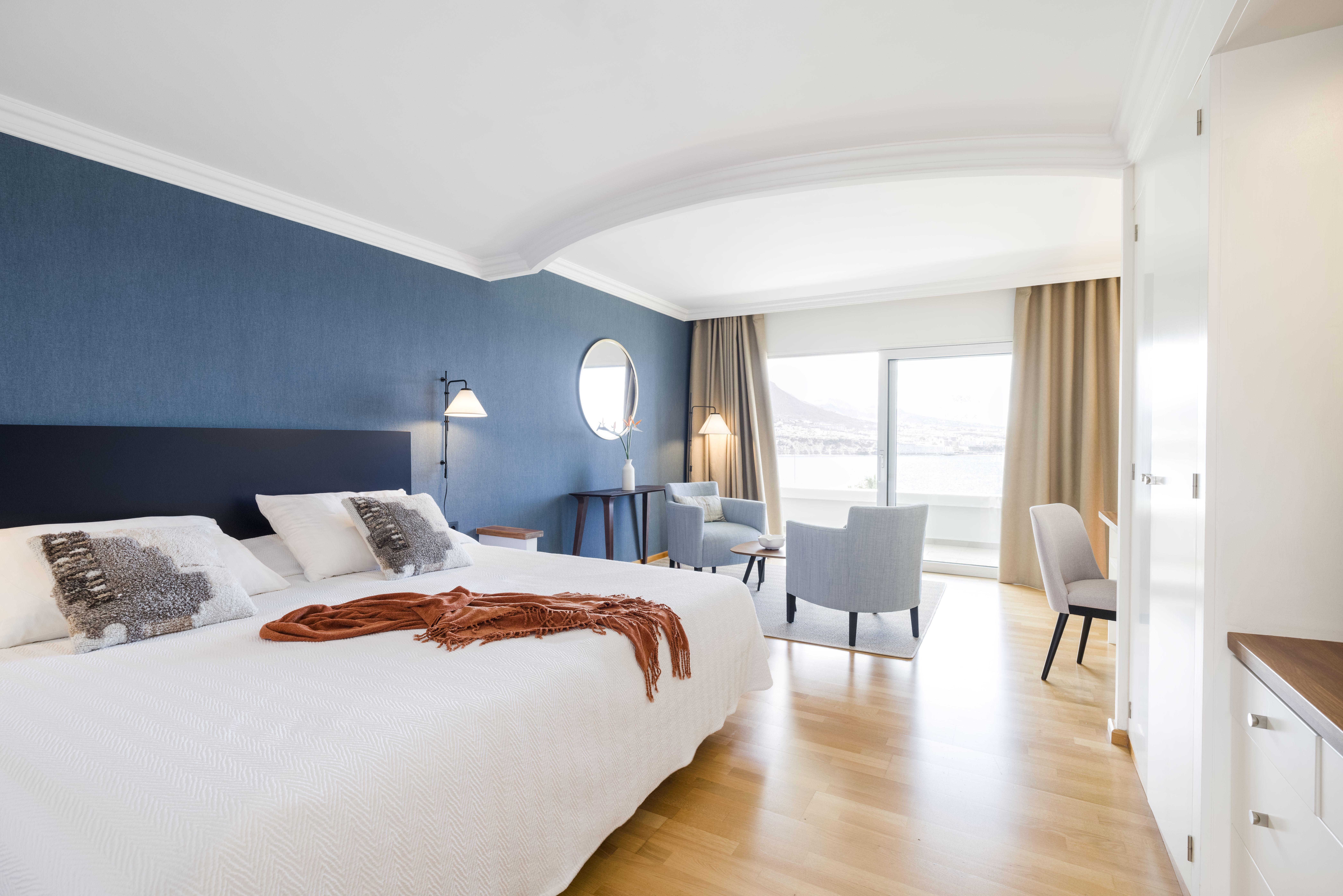 Superior, Double Bed, Sea Front, Balcony