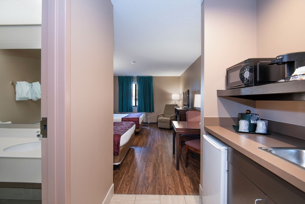 Guest Inn and Suites Midtown Medical Center 36/38