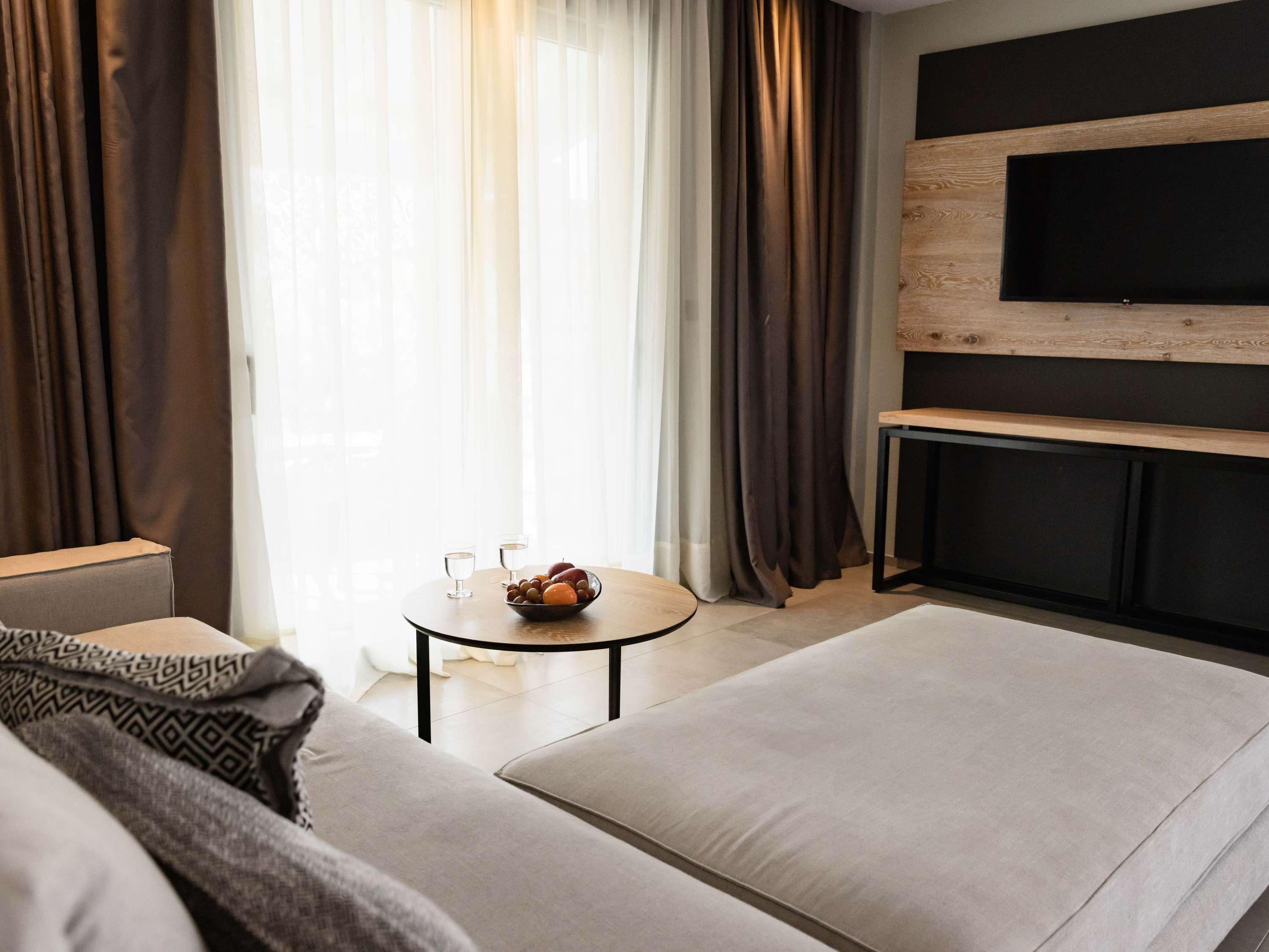 Superior, Suite, Sea View