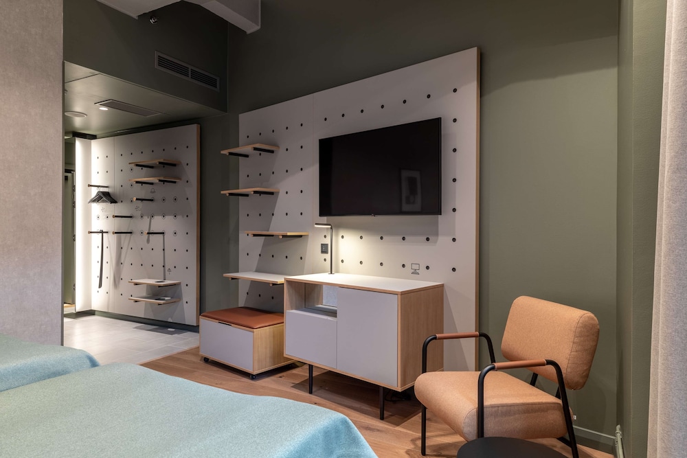Scandic Helsinki Hub 30/50
