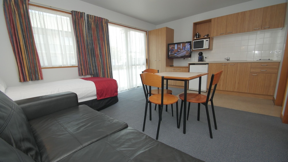 ASURE Christchurch Classic Motel and Apartments (ex Best Western Clyde On Riccarton Motel) 18/27